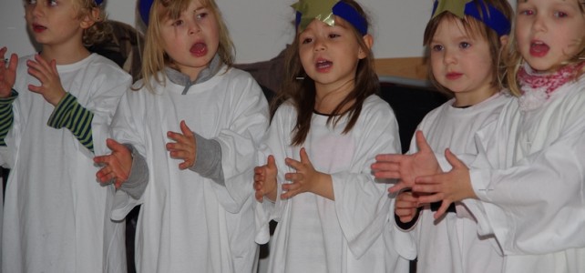 Kleine Sternensinger